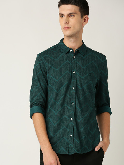 

United Colors of Benetton Men Green Slim Fit Printed Knitted Casual Shirt
