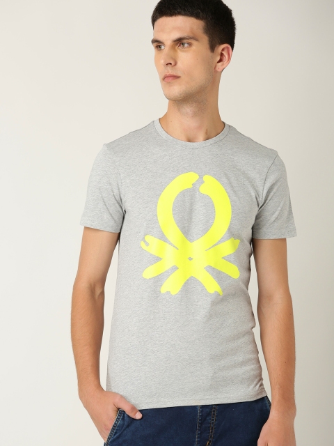 

United Colors of Benetton Men Grey Melange Printed Round Neck T-shirt