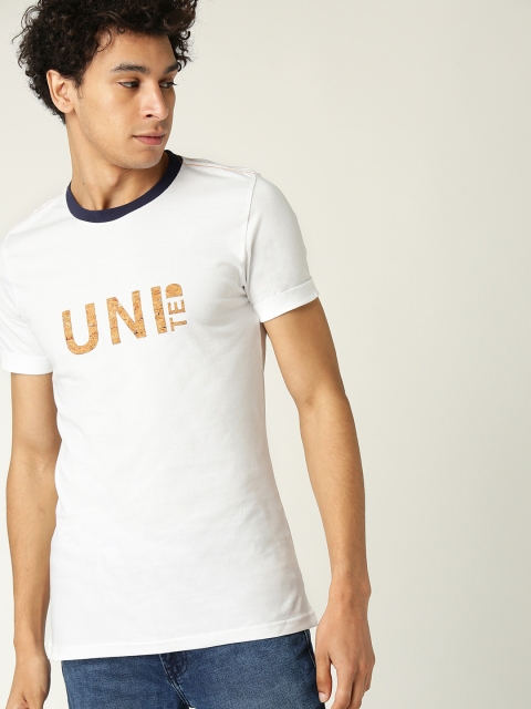 

United Colors of Benetton Men White Printed Detail Round Neck T-shirt