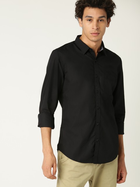 

United Colors of Benetton Men Black Regular Fit Solid Casual Shirt