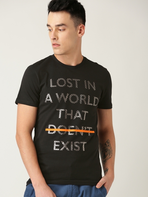 

United Colors of Benetton Men Black Printed Round Neck T-shirt