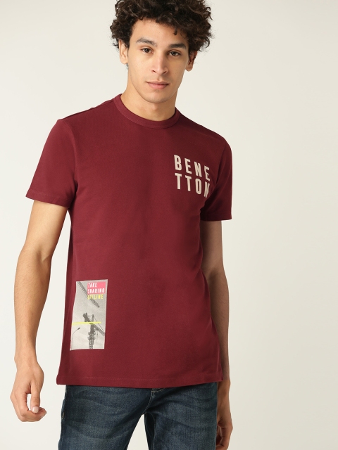 

United Colors of Benetton Men Maroon Printed Round Neck T-shirt