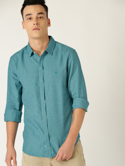 

United Colors of Benetton Men Blue & Charcoal Grey Regular Fit Checked Casual Shirt