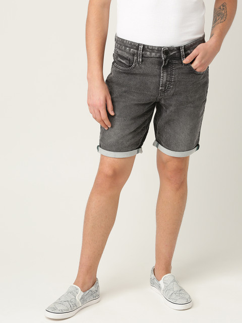 

United Colors of Benetton Men Charcoal Grey Solid Slim Fit Denim Shorts