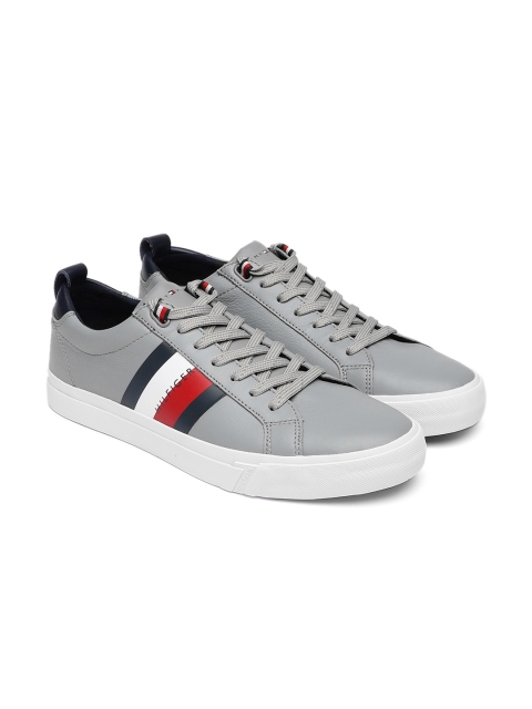 

Tommy Hilfiger Men Grey Leather Sneakers