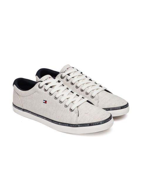 

Tommy Hilfiger Men Off-White Sneakers