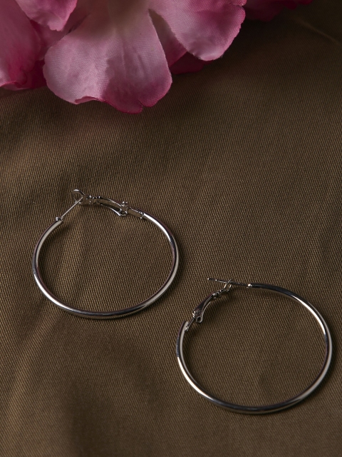 

ZeroKaata Silver-Toned Circular Hoop Earrings