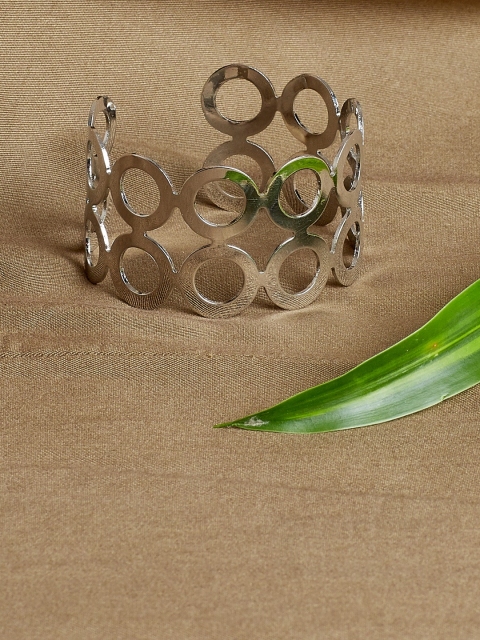 

ZeroKaata Silver-Toned Cuff Bracelet with Circular Handcrafted Pattern