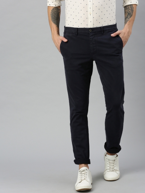 

Tommy Hilfiger Men Navy Blue Bleecker Slim Fit Solid Chinos