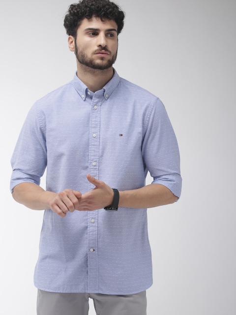 

Tommy Hilfiger Men Blue & White Regular Fit Self Design Casual Shirt