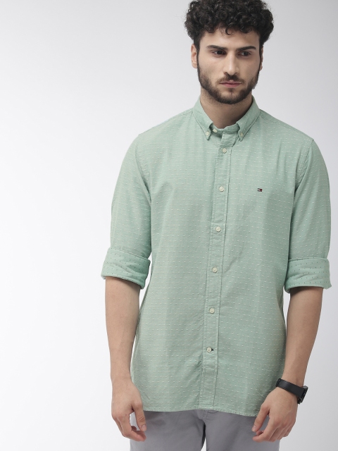 

Tommy Hilfiger Men Green & White Regular Fit Self Design Casual Shirt