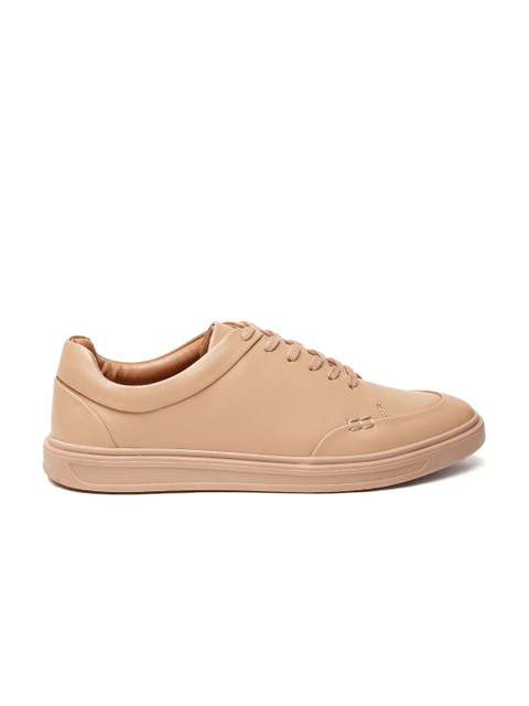 

ether Men Beige Sneakers