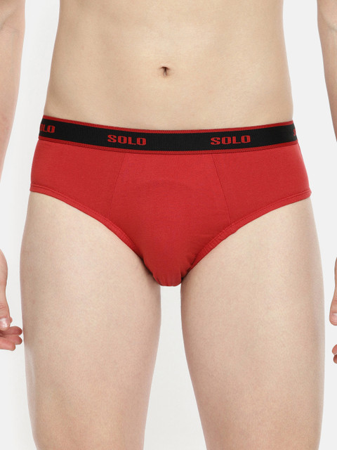 

SOLO Men Red Solid Briefs