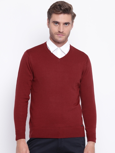

Monte Carlo Men Maroon Solid Sweater