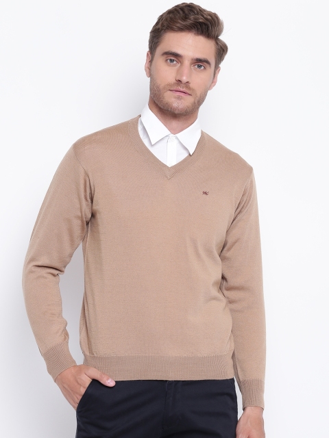 

Monte Carlo Men Beige Solid Sweater