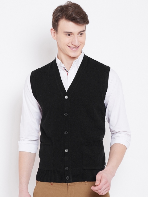 

Monte Carlo Men Black Solid Sleeveless Cardigan