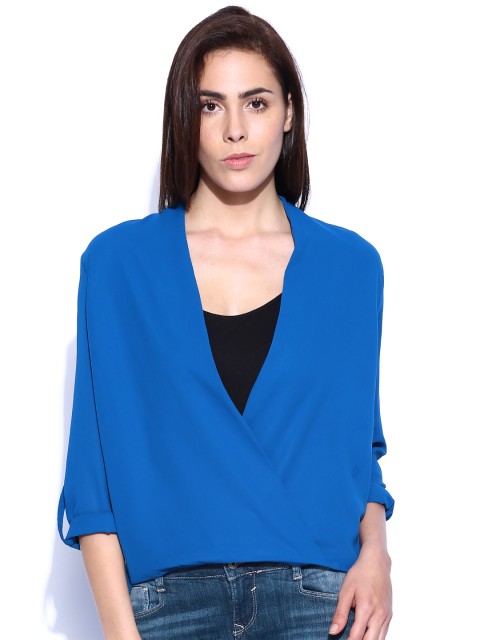 

Tokyo Talkies Blue Top