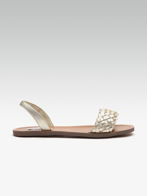 

Steve Madden Women Gold-Toned Leather Basketweave Open Toe Flats