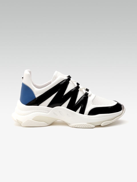 

Steve Madden Women White & Black Colourblocked Sneakers