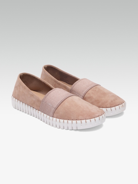 

Steve Madden Women Leather Nude-Coloured Slip-On Sneakers