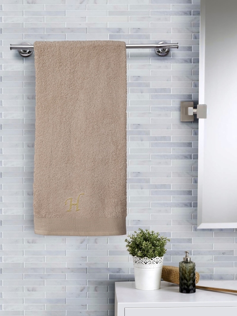 

MASPAR Beige Solid 550 GSM H Monograme Cotton Bath Towel