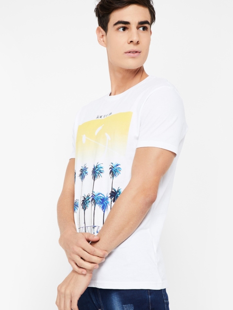 

Smiley World Men White Printed Round Neck T-shirt