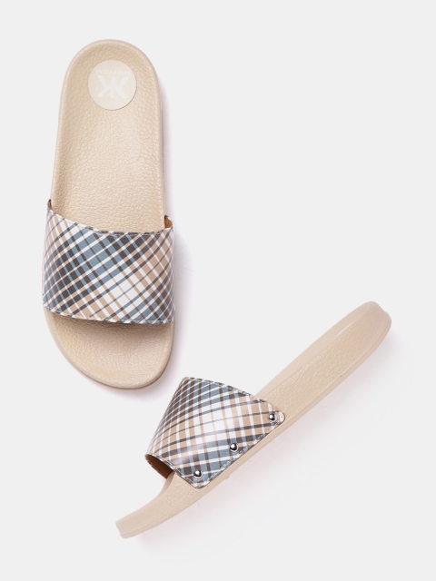 

Kook N Keech Women Beige Printed Open Toe Sliders