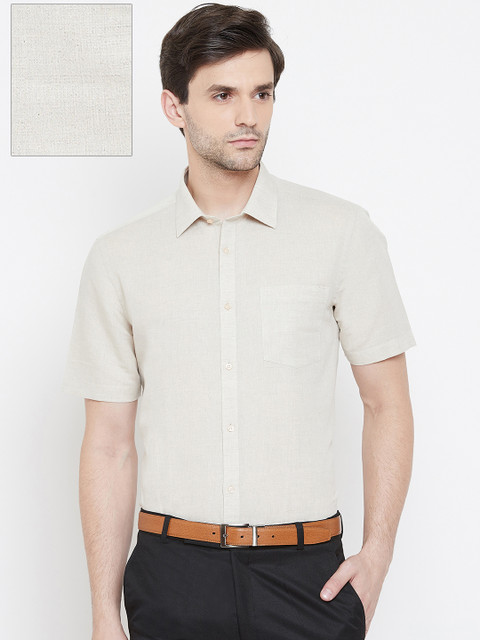 

Blackberrys Men Off-White Slim Fit Solid Semiformal Shirt