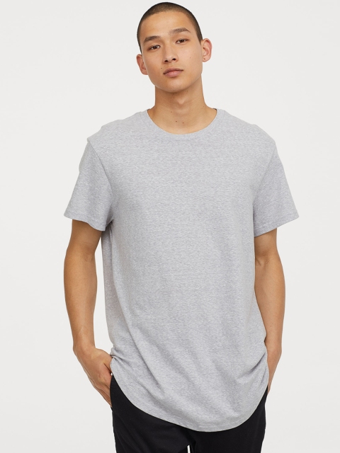 

H&M Men Grey Solid Long Sustainable T-shirt