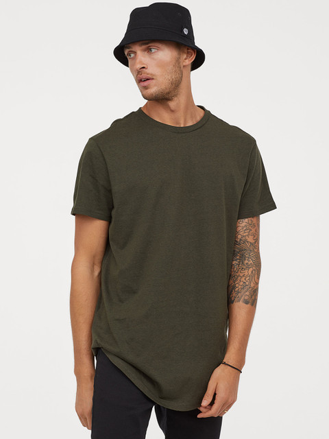 

H&M Men Green Solid Long Sustainable T-shirt