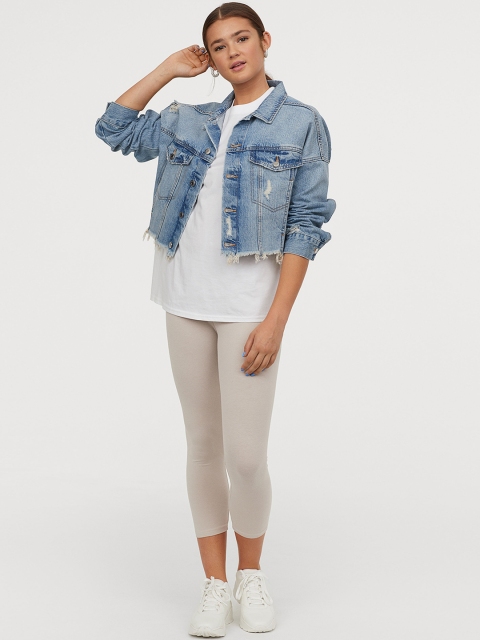 

H&M Women Beige Solid Capri Leggings