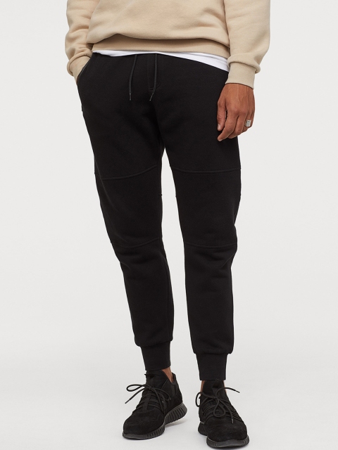 

H&M Men Black Solid Joggers