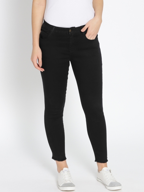 

DressBerry Women Black Skinny Fit Mid-Rise Clean Look Stretchable Cropped Jeans