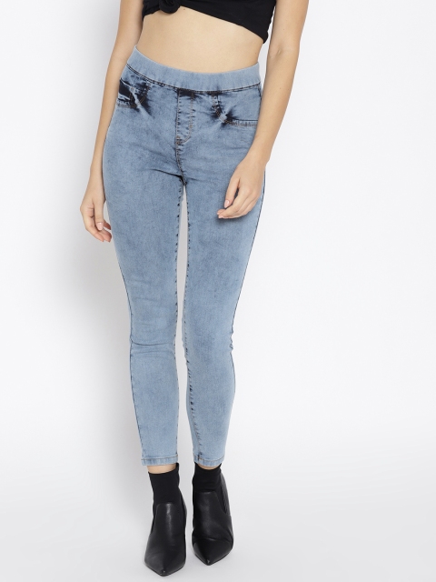 

The Roadster Lifestyle Co Women Blue Washed Super Skinny Fit Stretchable Jeggings