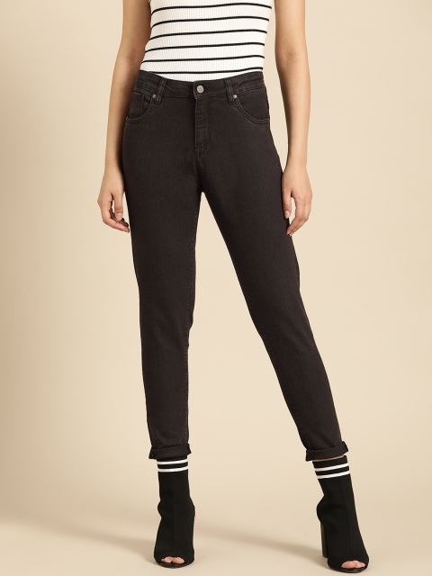 

DressBerry Women Black Skinny Fit Mid-Rise Clean Look Stretchable Ankle Length Jeans