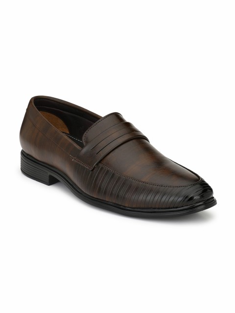 

Ferraiolo Men Brown Solid Formal Shoes