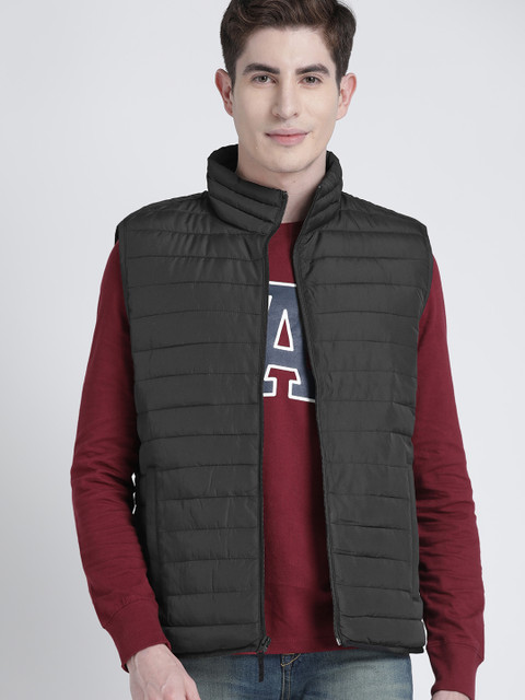 

GAP Men's ColdControl Lightweight Puffer Vest, Black