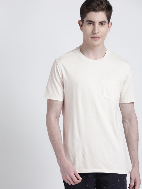 

GAP Men's Vintage Wash Pocket T-Shirt, Off white