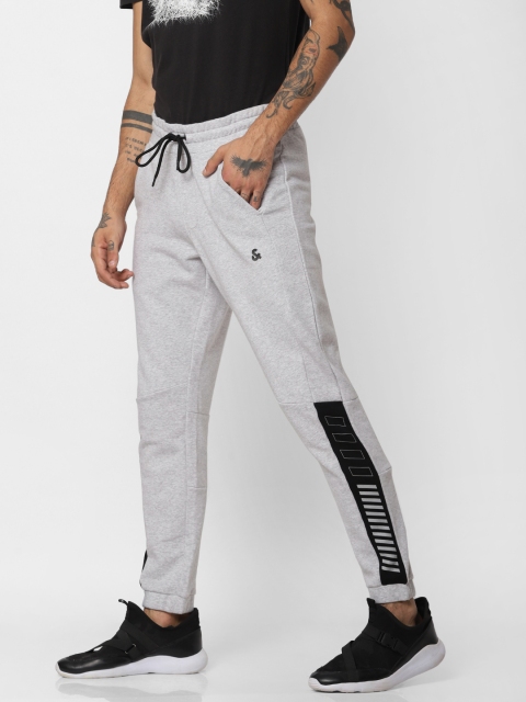 

Jack & Jones Men Grey Melange & Black Solid Straight Fit Joggers