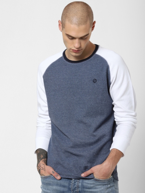 

Jack & Jones Men Blue Solid Round Neck T-shirt