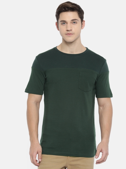 

Jack & Jones Men Green Solid Round Neck T-shirt