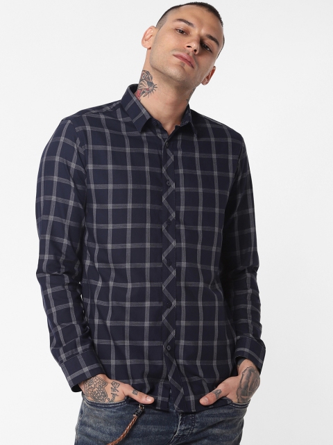 

Jack & Jones Men Navy Blue & Off-White Regular Fit Checked Casual Shirt