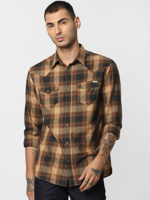 

Jack & Jones Men Brown & Beige Comfort Fit Checked Casual Shirt