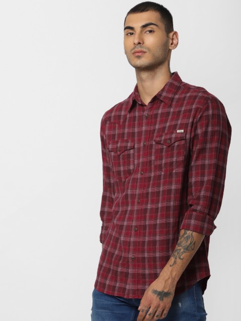 

Jack & Jones Men Burgundy Regular Fit Self Checked Casual Shirt