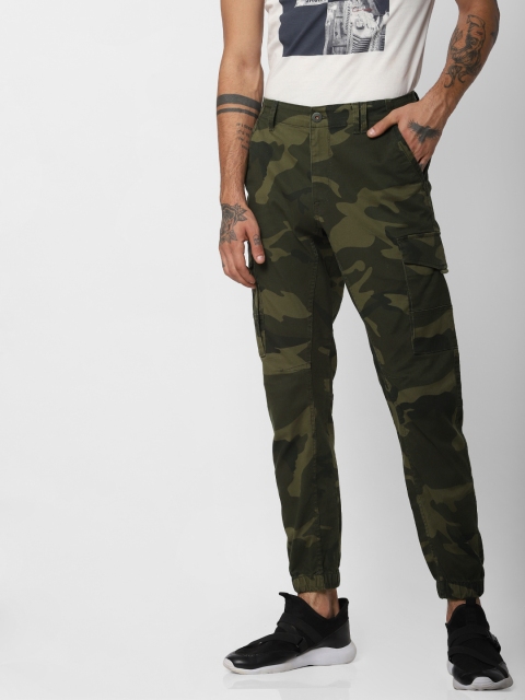 

Jack & Jones Men Olive Green Paul Tapered Fit Printed Joggers