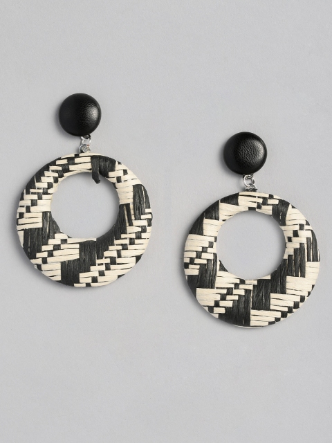 

justpeachy Black & White Circular Drop Earrings