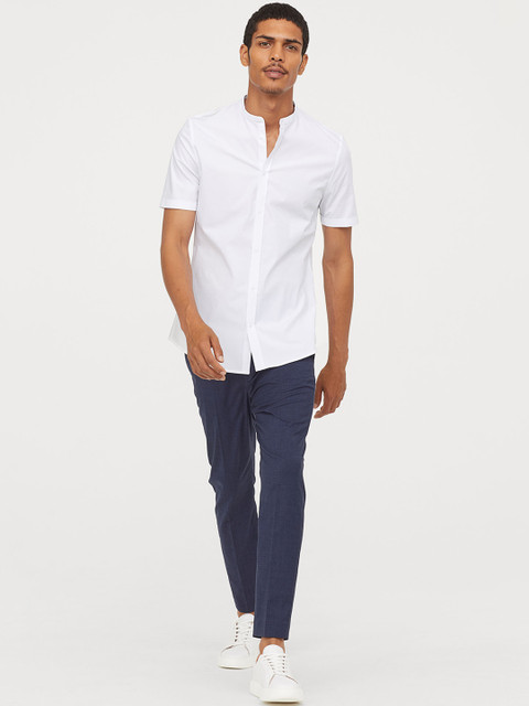 

H&M Men Blue Solid Suit Trousers Skinny Fit
