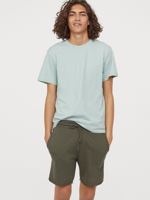 

H&M Men Green Solid Raw-Edged Sweatshirt Shorts