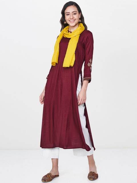 

Global Desi Women Maroon Solid Straight Kurta