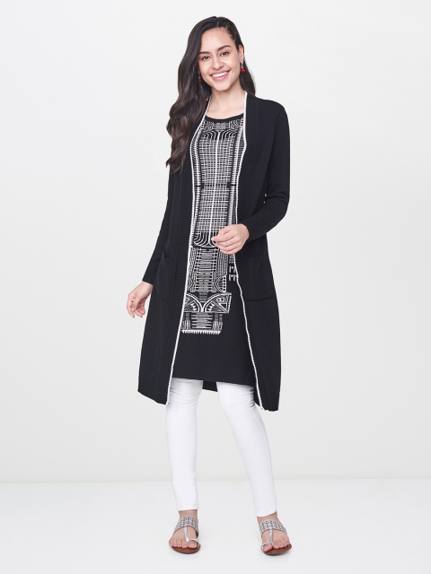 

Global Desi Women Black & White Printed Asymmetric Acrylic Straight Kurta